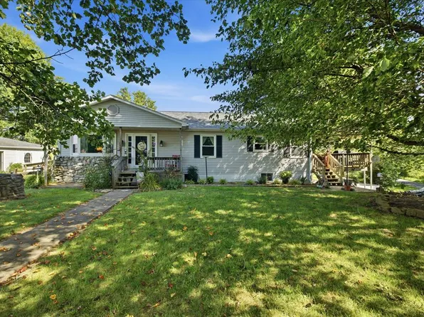 4084 Bradley Rd, Robards, KY 42452
