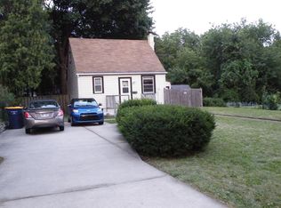 920 S 90th St, West Allis, WI 53214