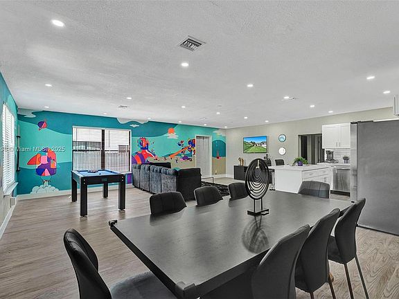 5th image of 1326 NE 151st St #1326