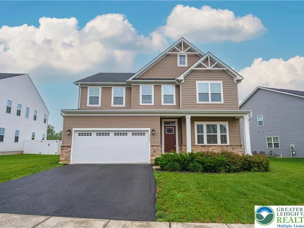 3610 Sweet Meadow Ct, Macungie, PA 18062