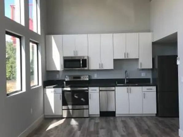 8465 Broadway APT 306, Lemon Grove, CA 91945