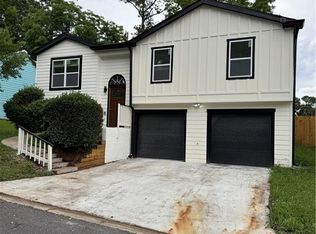 1340 Stoneleigh Way, Stone Mountain, GA 30088