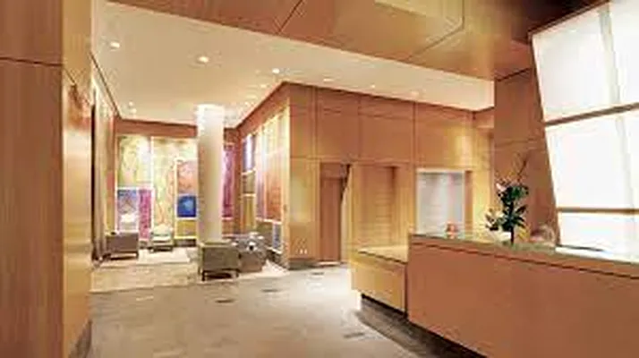 Rented by Compass | media 25