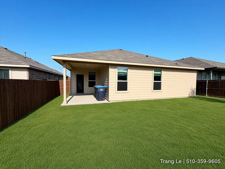 8636 Centerboard Ln — Photo 43
