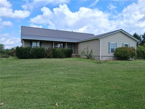 47280 Stewart Rd, New London, OH 44851