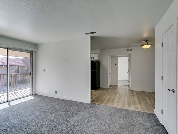 5th image of 5260 River Glen Dr Unit 268