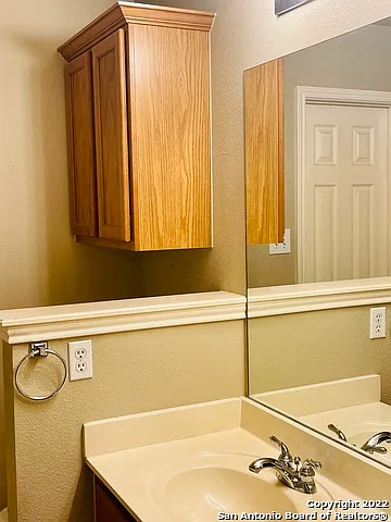 7731 Wexford Cv — Photo 13
