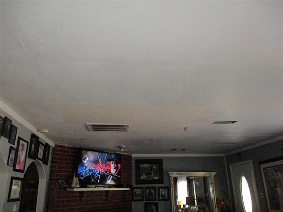 3rd image of 11112 Jean Dr