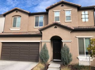 1398 E Via Viola Way, Fresno, CA