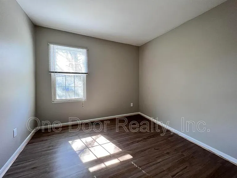 1103 London Company Way — Photo 18