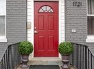 Charming 2 BR + Den/2 BA Apartment in Trinidad!, Washington, DC 20002