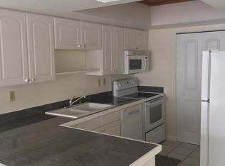 8933 Grand Canal Dr, Miami, FL 33174