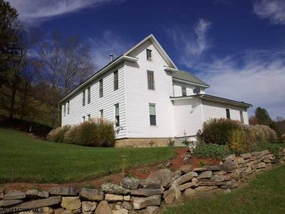 1547 4h Camp Rd, Philippi, WV, 26416