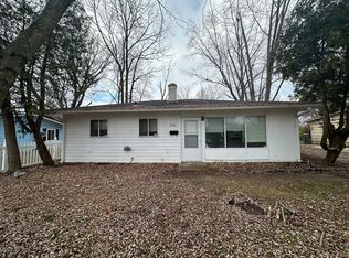 3130 Keswick Rd, Indianapolis, IN 46222