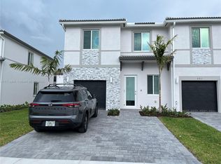 725 SE 14th Ct #725, Homestead, FL 33034