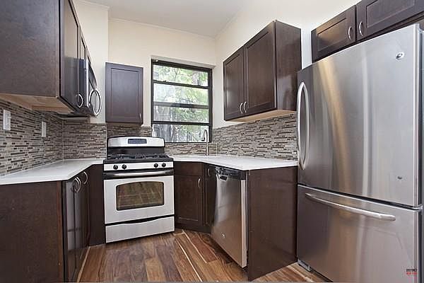1st image of 403 E 90th St APT 4R