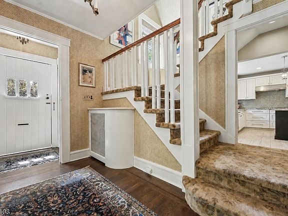 2nd image of 387 Beech Spring Rd