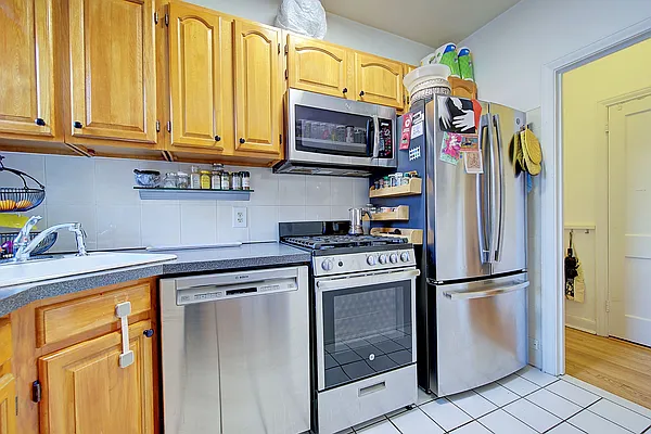 Sold by Akam Sales and Brokerage | media 8