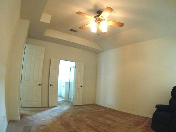 5th image of 11558 Spicewood Pkwy APT 16