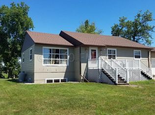 224 Maple Ave E, Forman, ND 58032