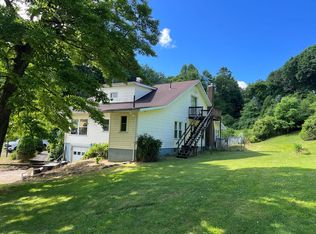 367 Buttermilk Hill Rd, Franklin, PA 16323