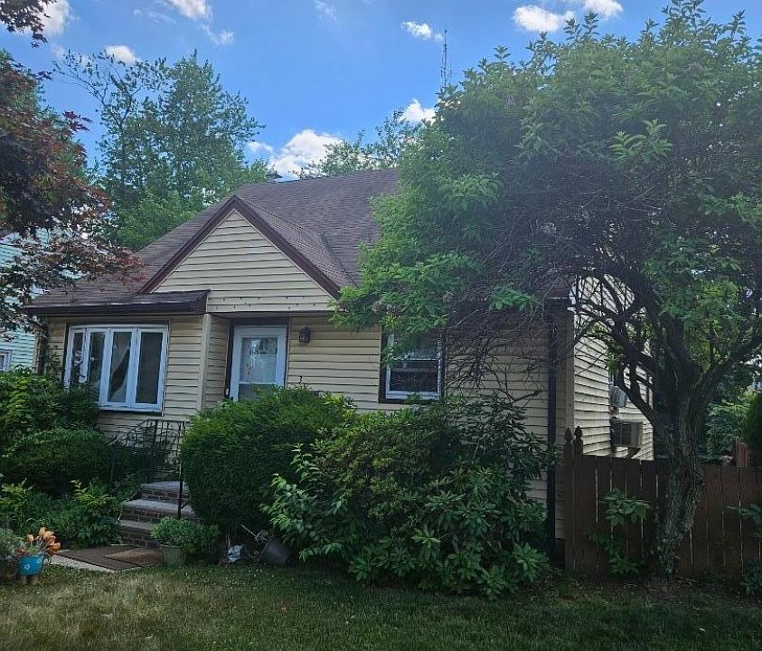 1st image of 33 Brokaw Blvd