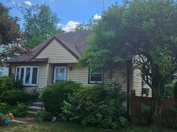 33 Brokaw Blvd, Plainfield City, NJ 07063