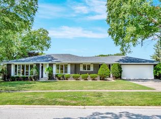 532 Meadow Ln, Peotone, IL 60468