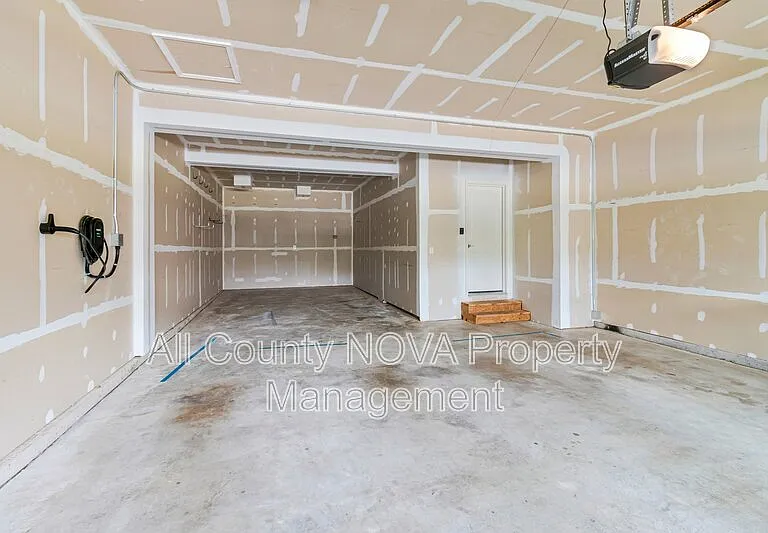 11010 N Riding Rd — Photo 80