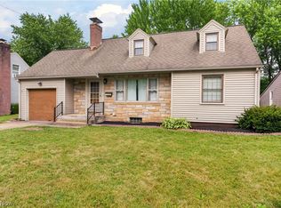 3209 Hermosa Dr, Youngstown, OH 44511