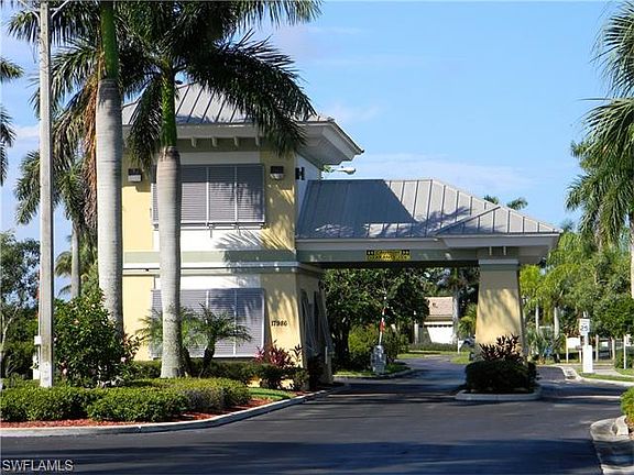 3rd image of 18006 Royal Hammock Blvd