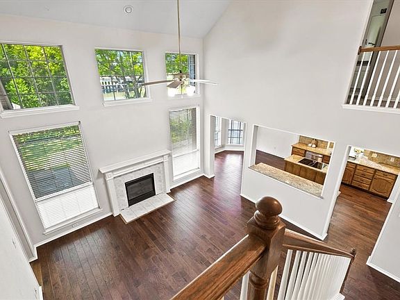 5th image of 1100 Lyra Ln
