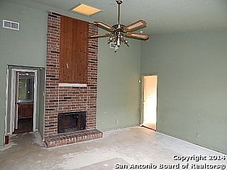 3rd image of 7158 VALLEY TRAILS ST