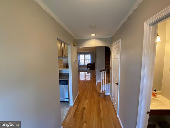 2nd image of 6707 Washington Blvd Unit 21