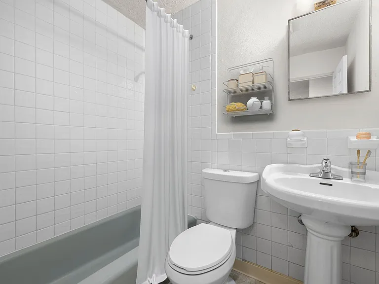 Villa Roma Apartments — Photo 16