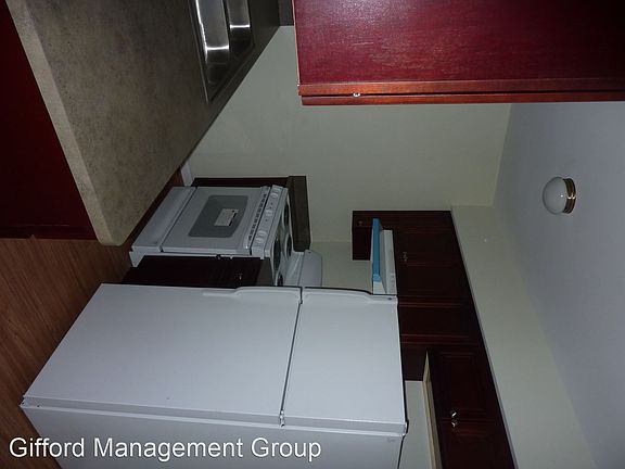 4th image of 2111 Lafayette Blvd APT B