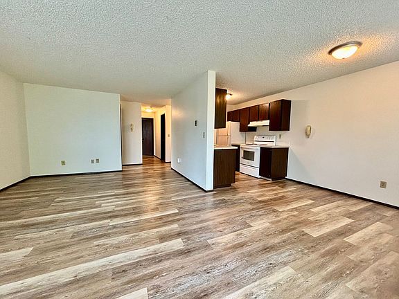 3rd image of 11255 Greenwood Ave N APT 203