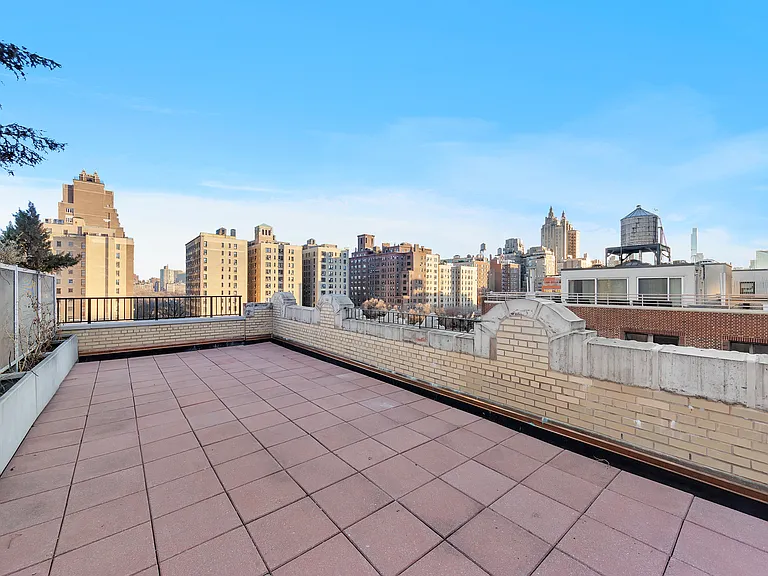 55 W 95th St #PHE — Photo 11