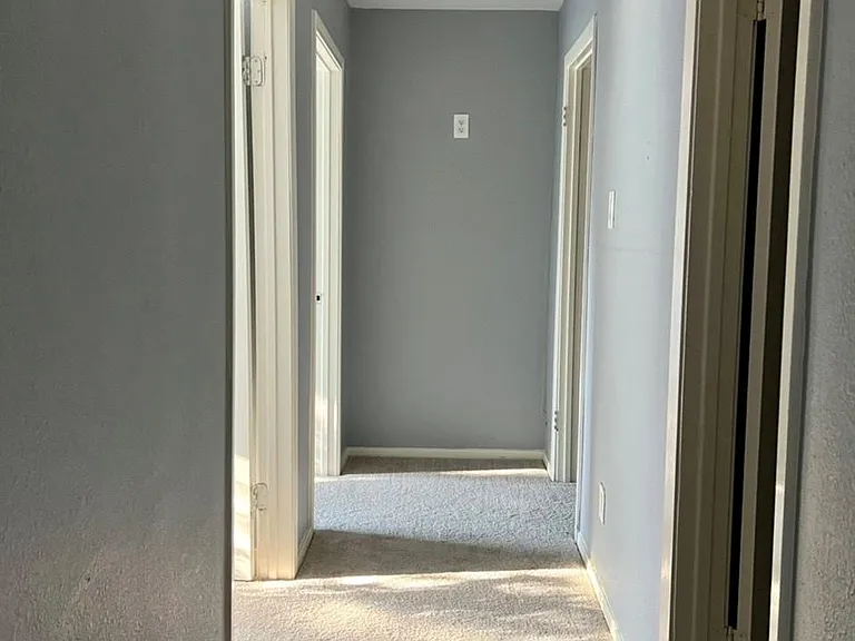 7627 Candlegreen Ln — Photo 36