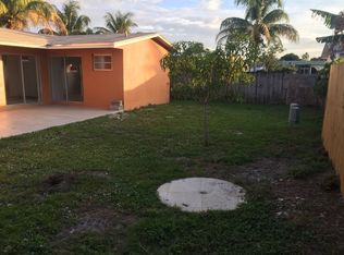 841 SW 62nd Ave, North Lauderdale, FL 33068