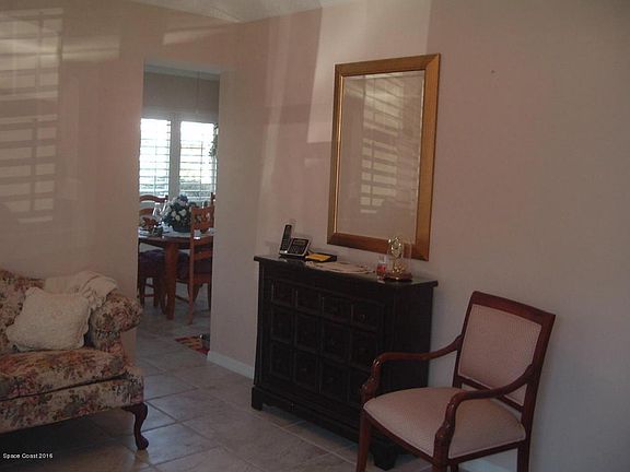3rd image of 225 Seaport Blvd #72