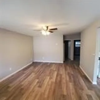 4371 N Chestnut Ave #4371 — Photo 3