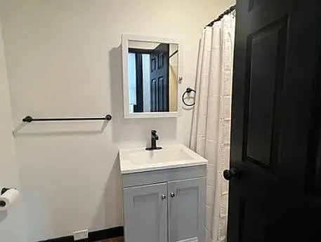 31 W James St #1F — Photo 8