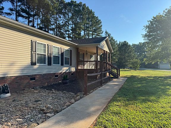 4th image of 2805 Sweeping Pine Dr