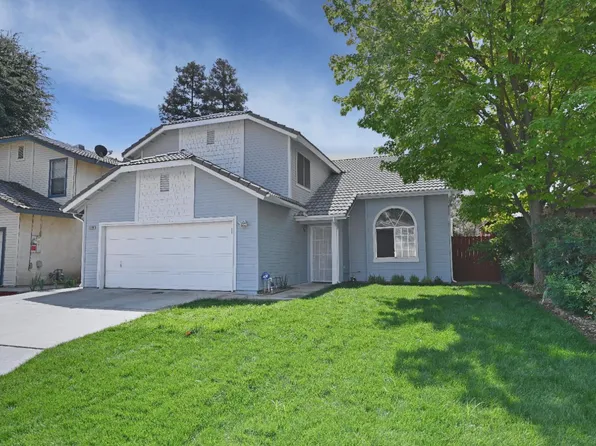 3449 W Wrenwood Ave, Fresno, CA 93711