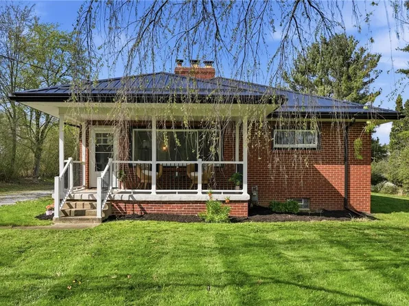 499 Harpers Ferry Rd, Beaver Falls, PA 15010