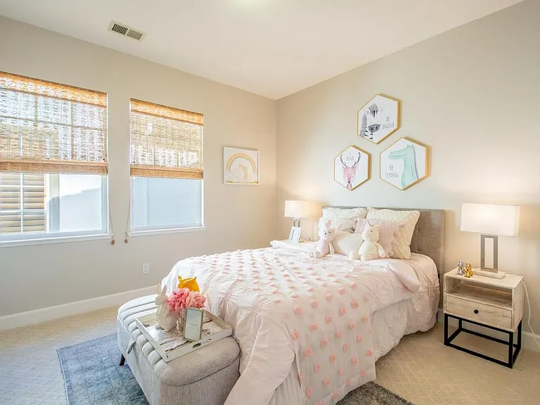 625 W Questa Trl — Photo 11