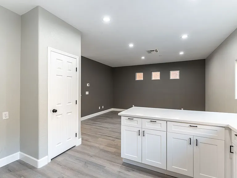 10505 Cold Mountain Ave — Photo 11