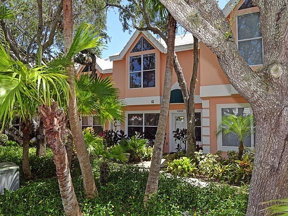 5th image of 1306 Coral Park Ln