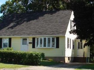 285 Saint Nicholas Ave, Worcester, MA 01606
